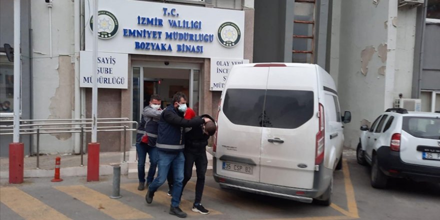 Çalıntı otomobili parçalayıp evinin salonunda saklamış