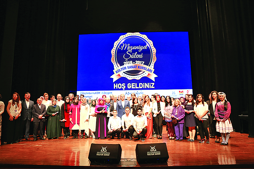 Zeytinburnu’nda  ‘Mezuniyet Şöleni’