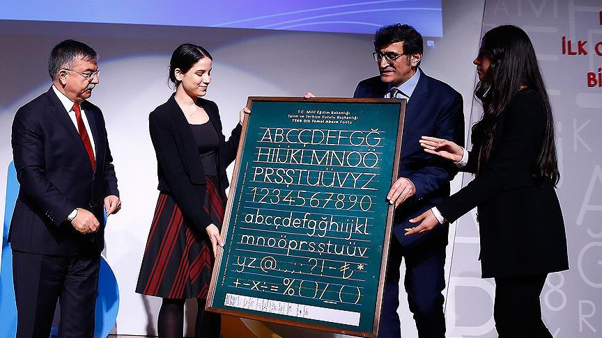 'Dik temel harflerle öğretim' tanıtıldı