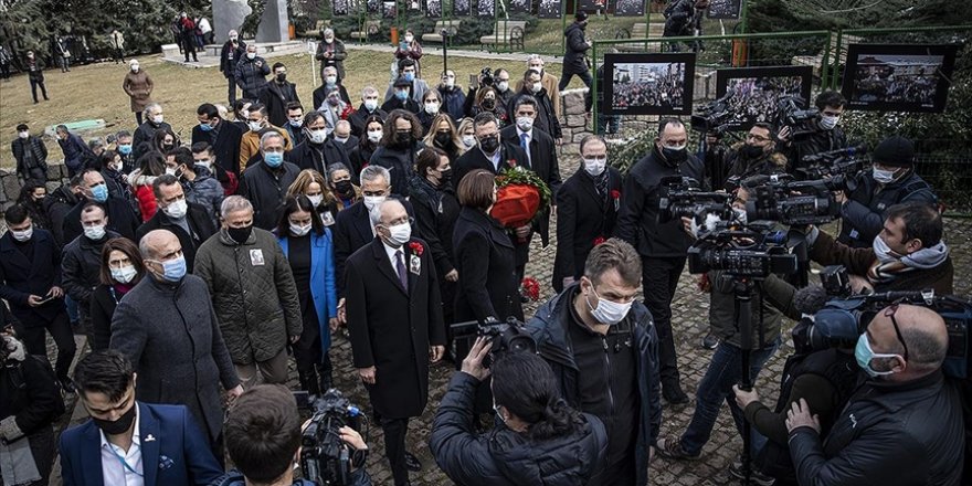Gazeteci yazar Uğur Mumcu ölümünün 28. yılında anıldı