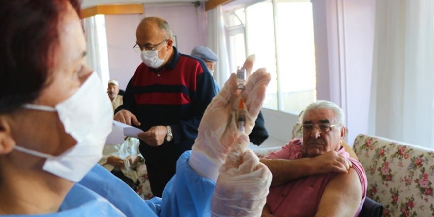75 yaş üstüne aşılama bugün başladı