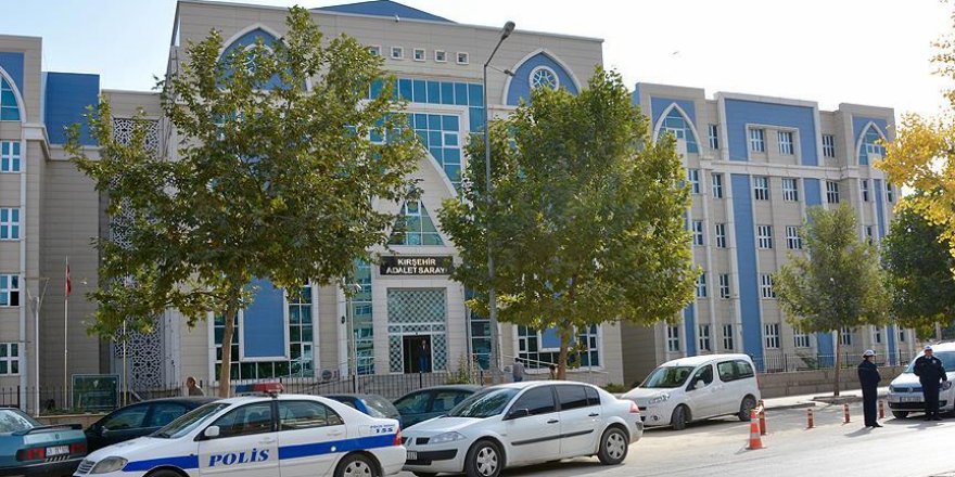 Darbe mesajını gizlice birliklere göndermişler