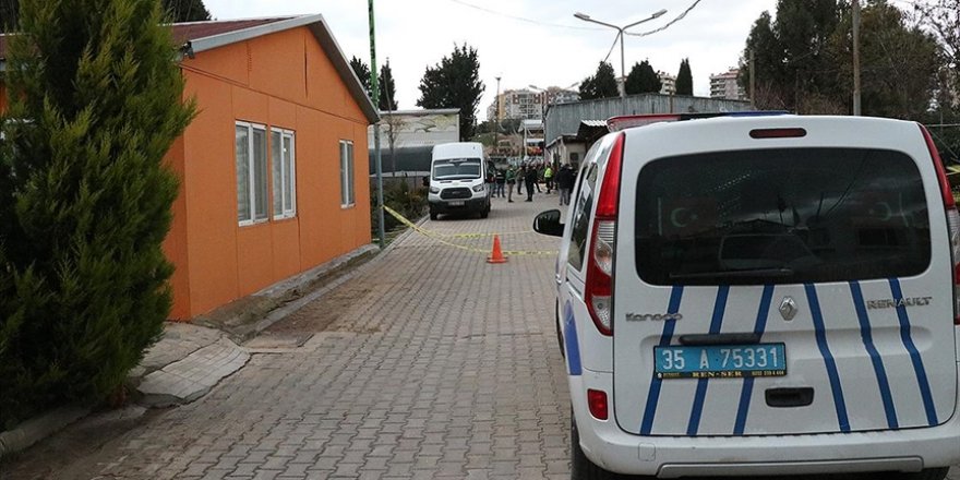 Buca Belediyesine ait binaya silahla ateş edildi