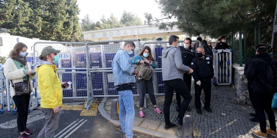 Boğaziçi Üniversitesindeki gösterilerde gözaltına alınan şüphelilerden 98'i serbest bırakıldı