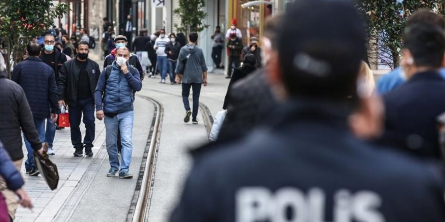 Kovid-19'dan korunmada maske kullanımının 'yeteri düzeyde bilinçli olmadığı' belirlendi