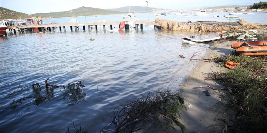 Hortumun tahribatı gün ağarınca ortaya çıktı