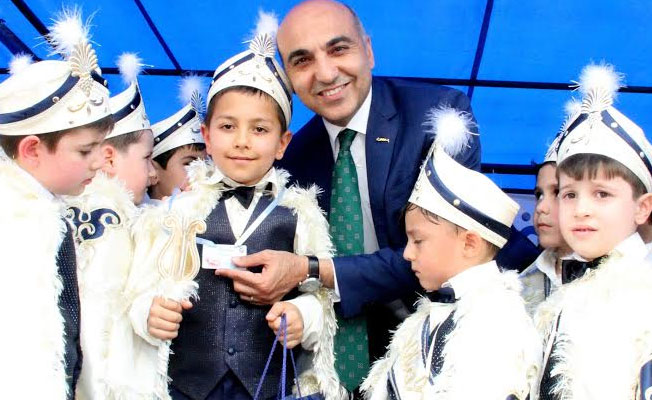 Bakırköy’de sünnet şöleni çoşkusu...