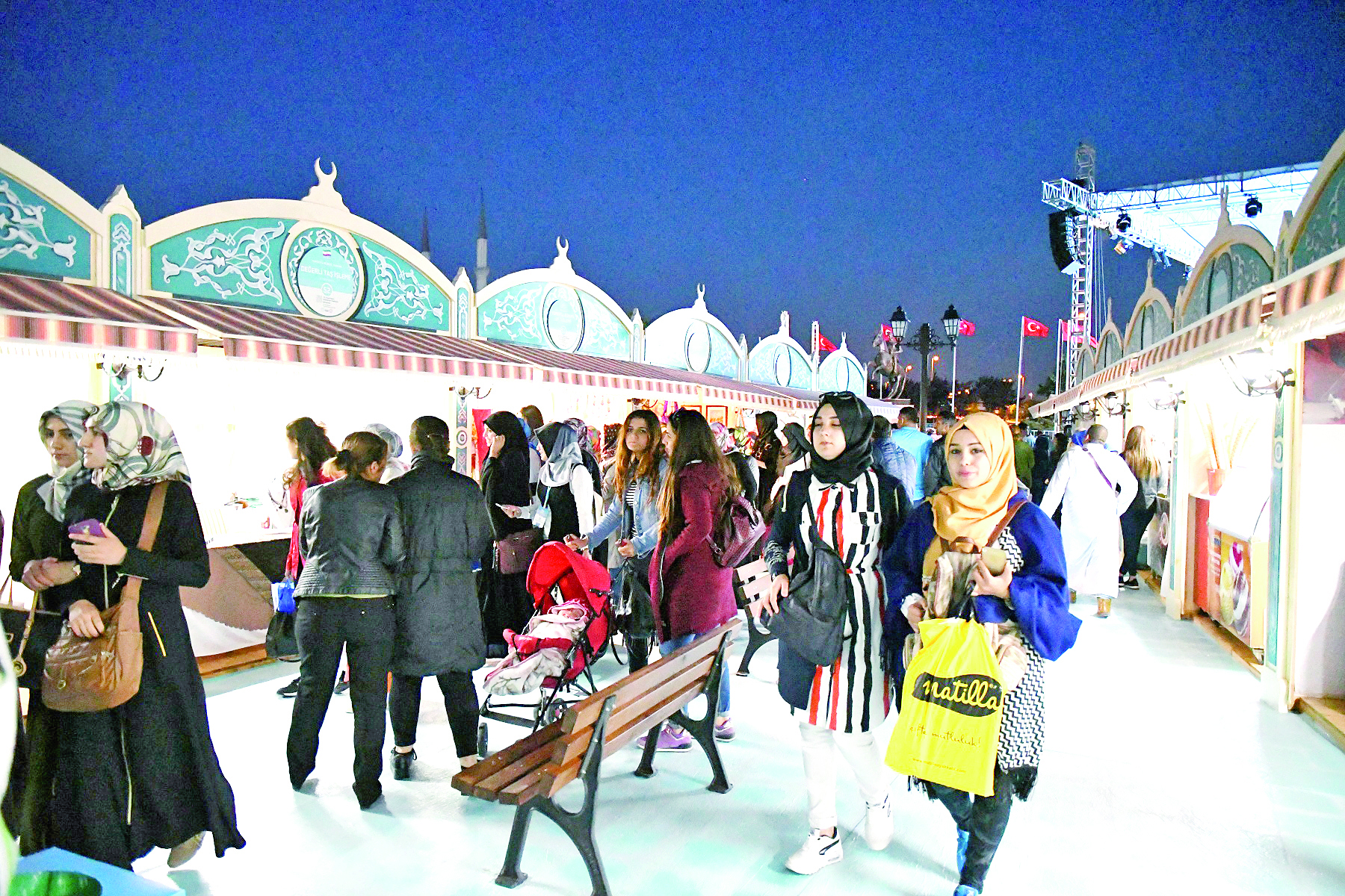 Şahin: Sanatçılar seçkin eserleriyle festivalde buluştu