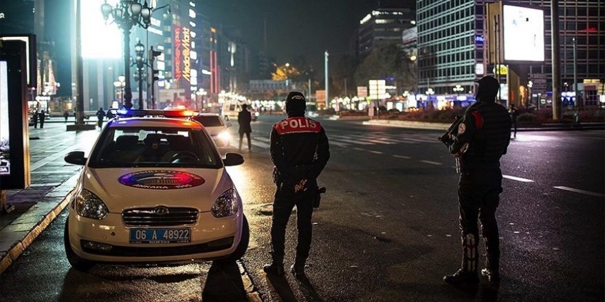 Sokağa çıkma kısıtlamasını ihlal eden 29 bin 48 kişi hakkında işlem yapıldı