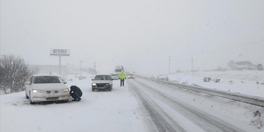 Bursa-Yalova kara yolu tipi nedeniyle ağır taşıtların geçişine kapatıldı