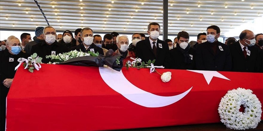 Psikolog ve yazar Prof. Dr. Doğan Cüceloğlu son yolculuğuna uğurlandı