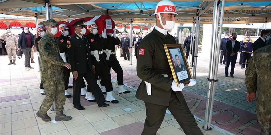 Bitlis şehitlerine veda
