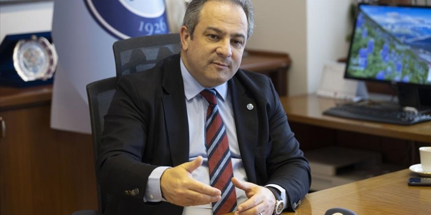 Toplum Bilim Kurulu Üyesi Prof. Dr. İlhan'dan kontrollü normalleşme sürecinin devamı için 'Tedbirlere uyum şart' uyarısı