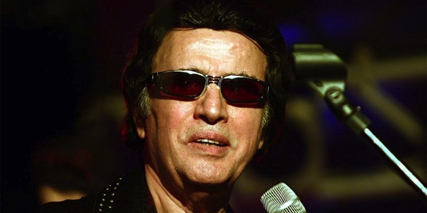 Türkiye'nin Elvis'i: Erol Büyükburç