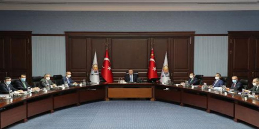 AKP MYK 'bildiri' gündemiyle toplanacak