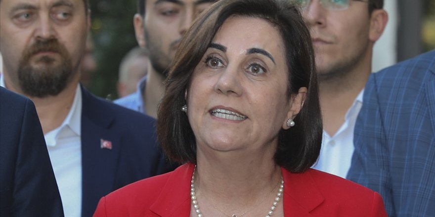 CHP PM Üyesi Gaye Usluer, partisinden istifa etti