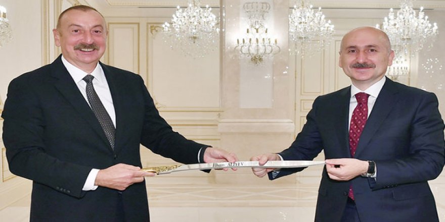Bakan Karaismailoğlu  Aliyev ile görüştü