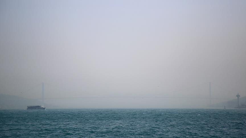 İstanbul Boğazı gemi geçişlerine kapatıldı