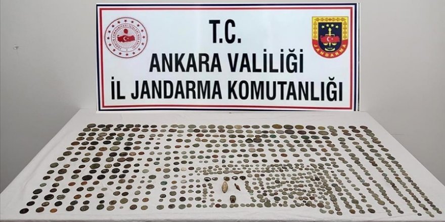 Ankara'da 718 parça tarihi eser ele geçirildi