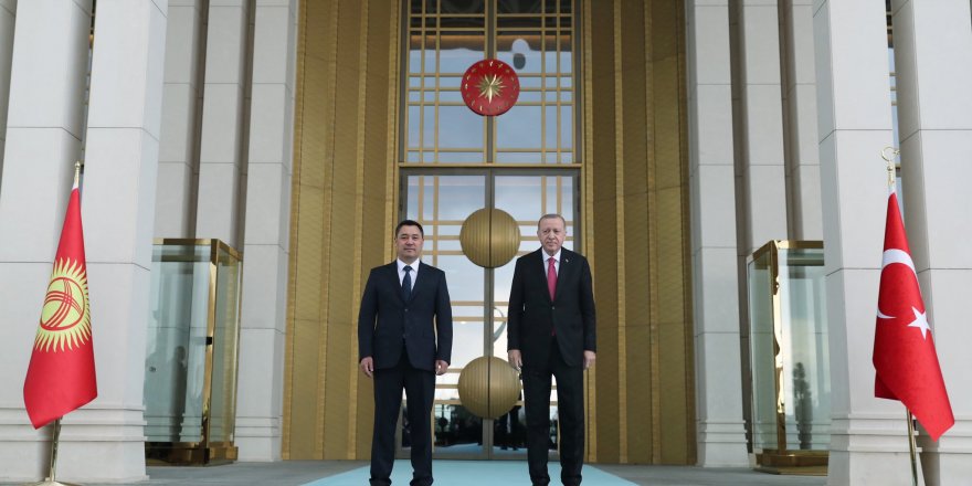 Erdoğan, Kırgız mevkidaşı ile görüştü