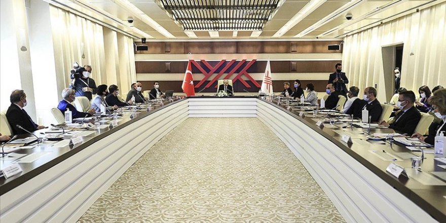 Ülke genelinde uygulanan aşı miktarı 32 milyon dozu geçti