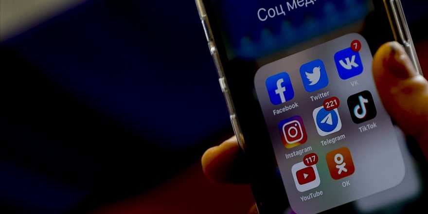 Rusya'dan Facebook ve Telegram’a 27 milyon ruble para cezası