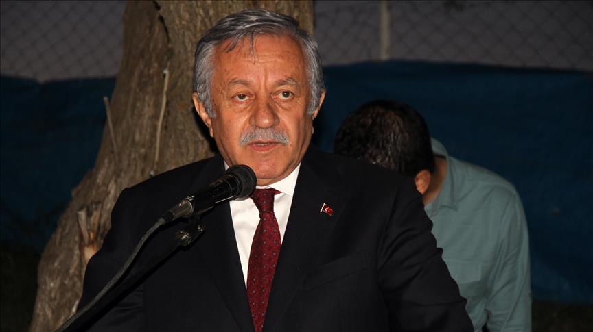 "Türkiye'ye rağmen Türkmen diyarında racon kesilemez"