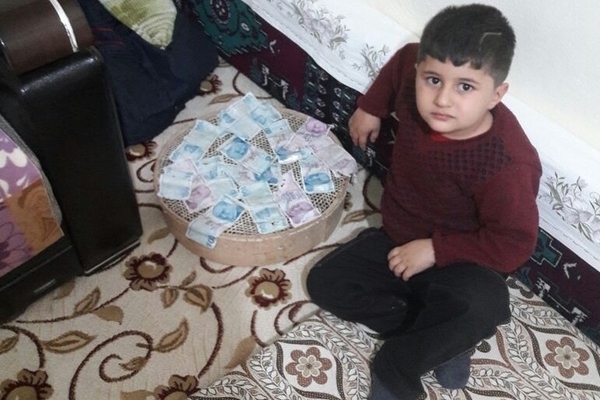 Kestiği dananın midesinden bin 900 lira çıktı