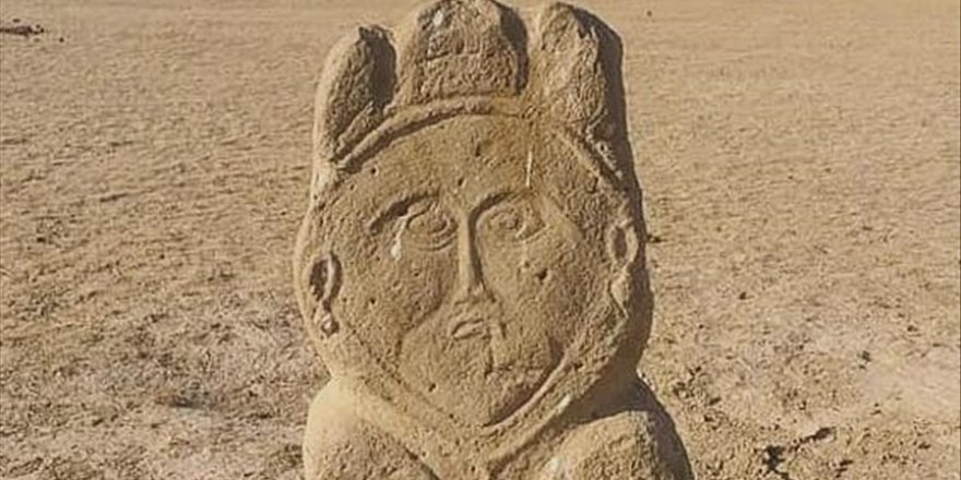 Kazakistan’da eski Türk dönemine ait taş heykel bulundu