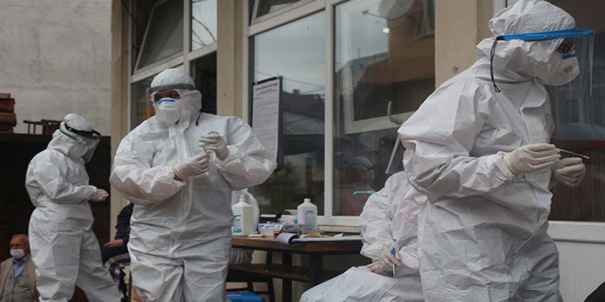 Antalya'da sağlık çalışanlarının izinleri iptal edildi