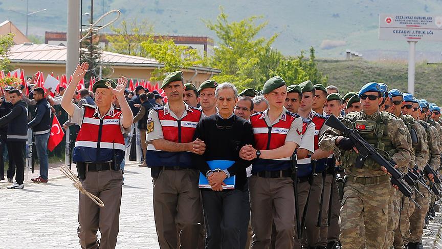 En kritik davada 56 sanık dinlendi