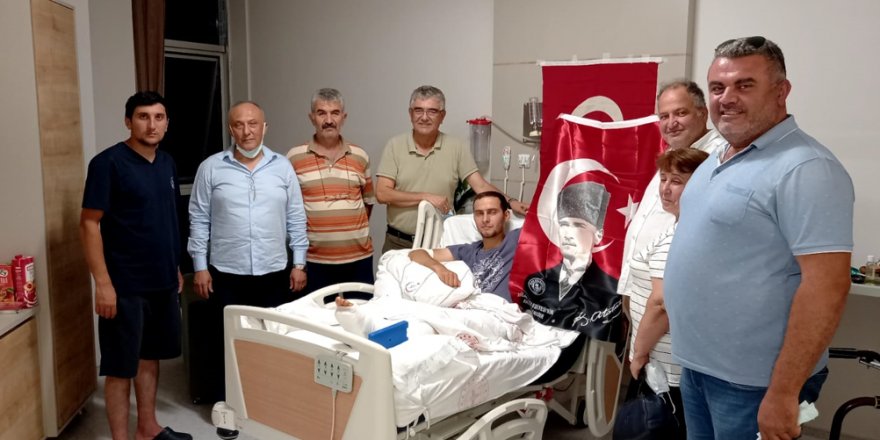 'İYİ' Partililer Azerbaycanlı kardeşimizi yalnız bırakmadı