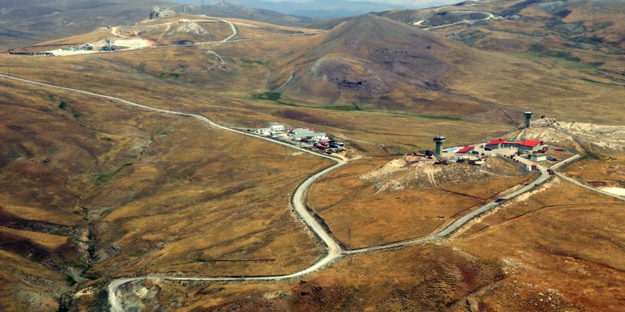 Sınırdaki güvenlik önlemi ve duvar örme çalışmaları