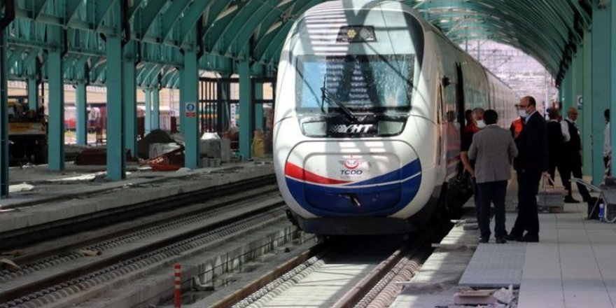 Tren seyahatlerinde aşısız yolcularla ilgili flaş karar
