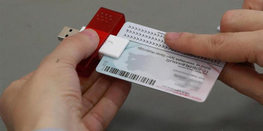 Ehliyette ve kimlikte yeni döneme geçildi