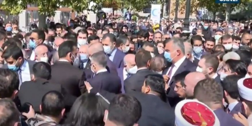 Oğuzhan Asiltürk’ün cenazesinde yaşananlar Çıray’ı isyan ettirdi