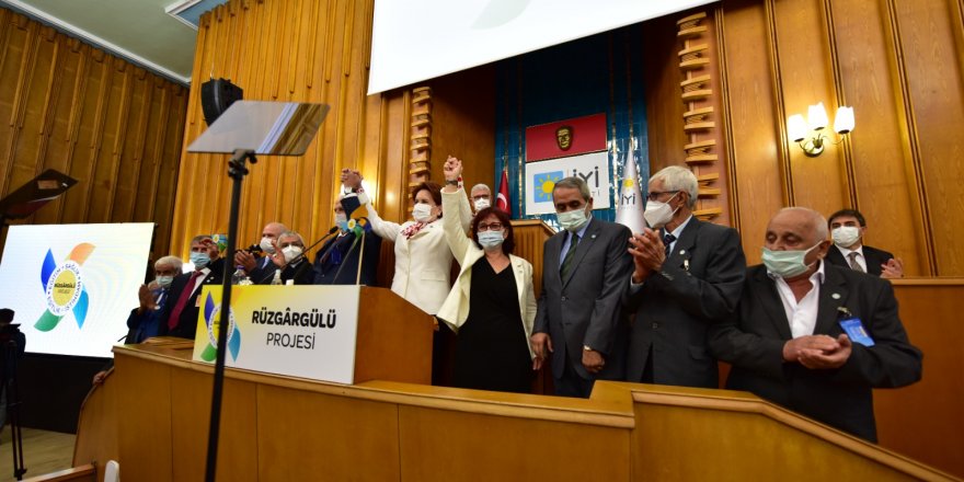 Manisa’da İYİ Parti’ye teveccüh çığ gibi büyüyor
