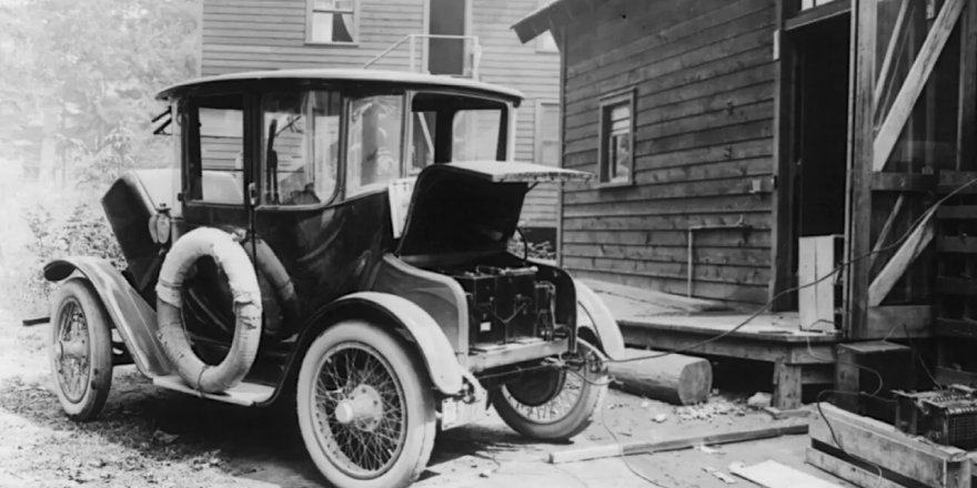 Elektrikli otomobil hayatımızda yeni bir teknoloji değil