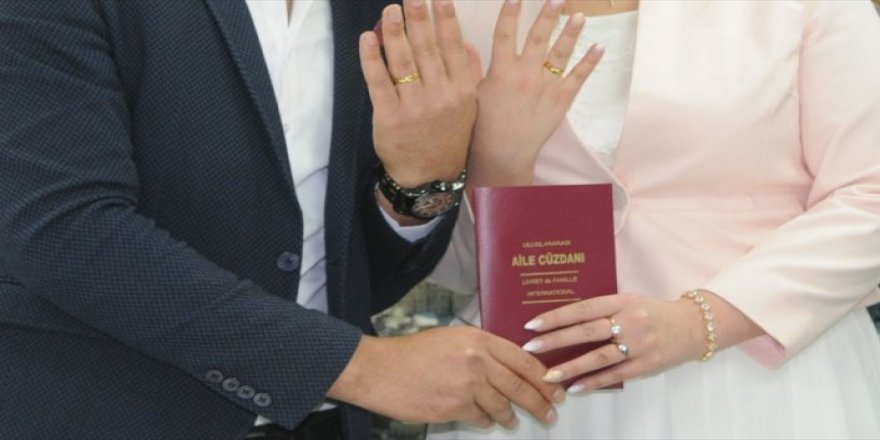 Evlenecekler dikkat! Çeyiz yardımı için detaylar belli oldu
