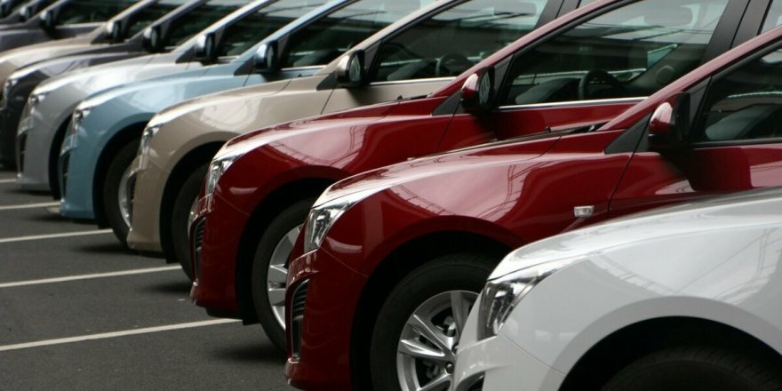 Otomobil fiyatlarına büyük zam kapıda