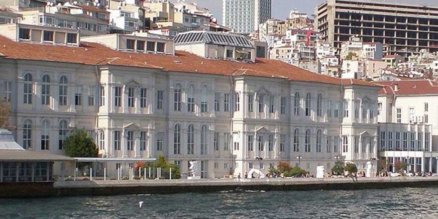 Mimar Sinan araç kiralama hizmeti alıyor