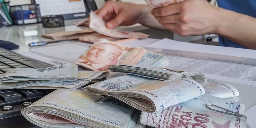 Emekli olamayan herkese aylık 1084 TL