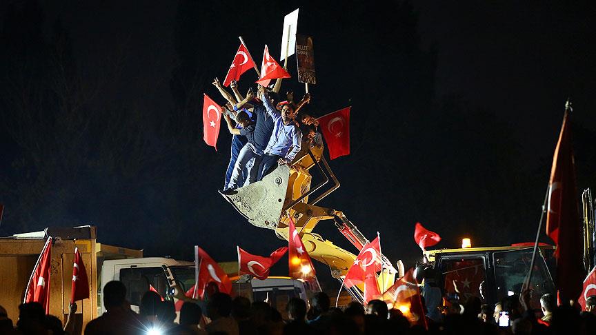 Sendikaların '15 Temmuz' mesajları