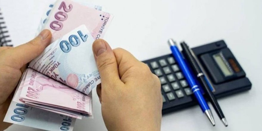 SGK'dan emeklilikte yaş bekleyenler dikkat. Şartı sağlayanlar emekli olacak
