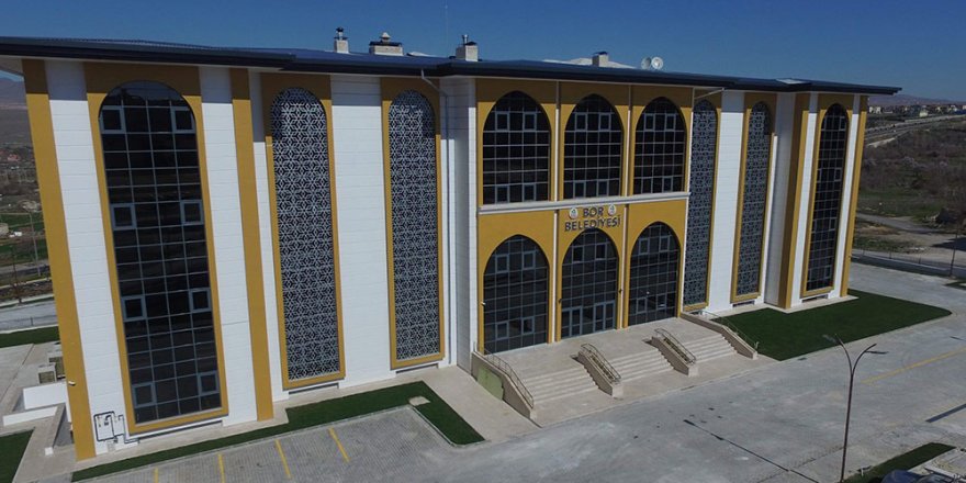 Bor Belediye Başkanlığı halı saha yaptıracak