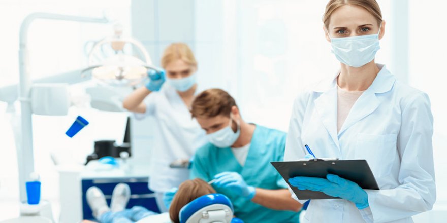 Diş hekimi maaşlarına zam mı geldi? En düşük diş hekimi maaş kaç para oldu?