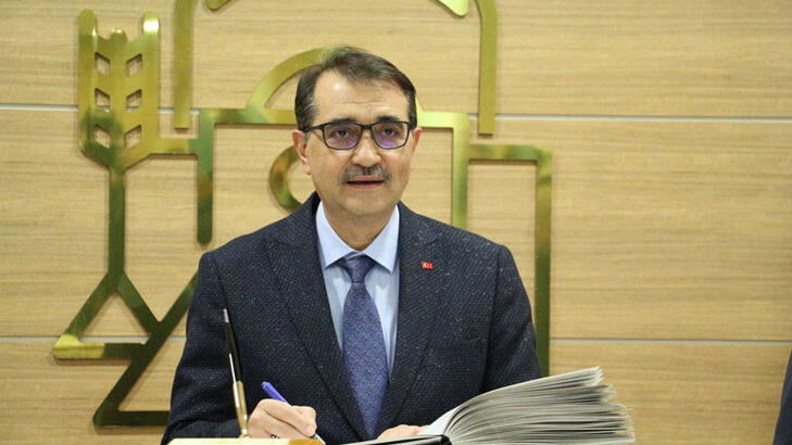 Enerji Bakanı'ndan elektrik açıklaması