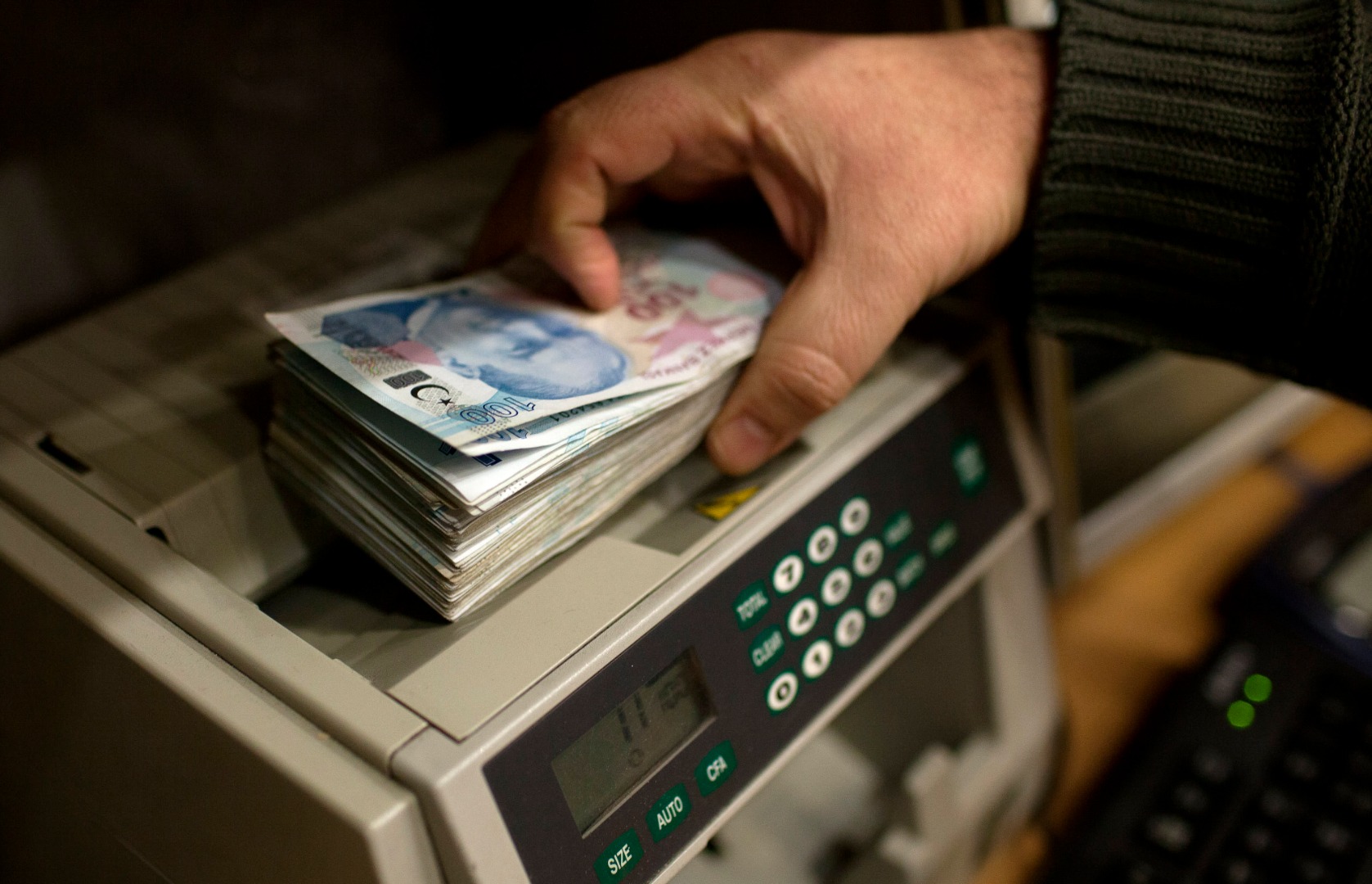 Cumhurbaşkanı’ndan maaşlara ikinci zam sinyali