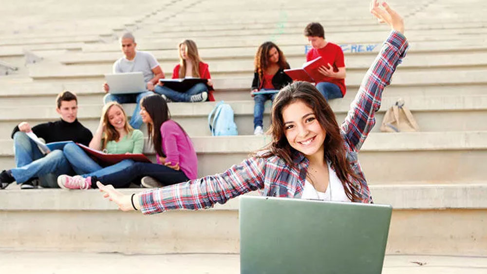 Üniversitelerden atılan öğrencilere af geliyor