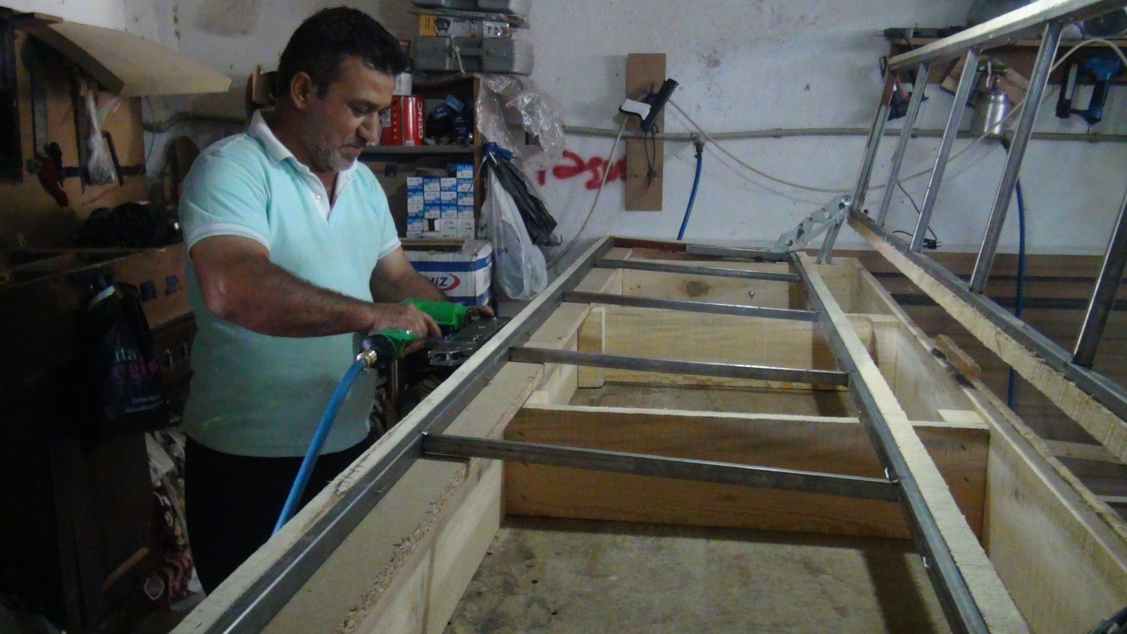 Mobilya sektöründen açıklama: 6 bin TL'ye çalışacak işçi yok